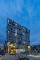Hotel B Plus L
