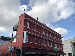 Snooze Inn Dickson Road - Hostel