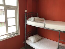 Snooze Inn Dickson Road - Hostel