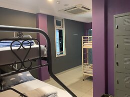 Snooze Inn Dickson Road - Hostel