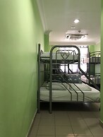 Snooze Inn Dickson Road - Hostel