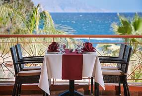 Xperience Hill-Top Beach Resort
