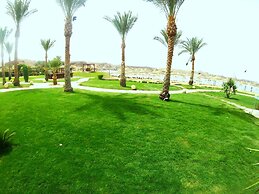 Xperience Golden Sandy Beach