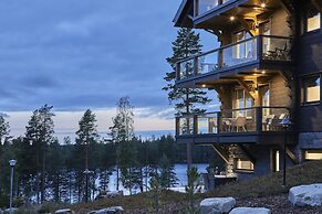 Naava Chalet