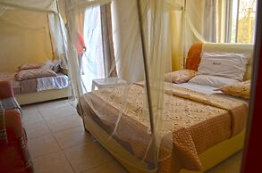 Moonlight Hotel-Namanve