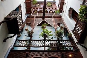 Emerson Spice Hotel