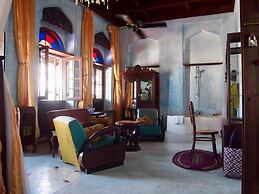 Emerson Spice Hotel