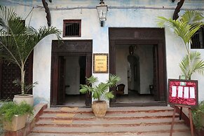 Emerson Spice Hotel