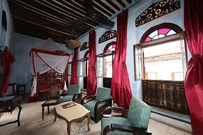 Emerson Spice Hotel