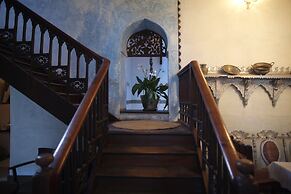Emerson Spice Hotel