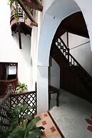 Emerson Spice Hotel