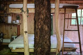Chimo Refuges Treehouse Resort