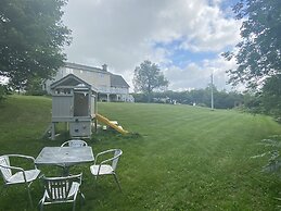 The Glen Huron Inn