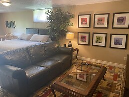 The Glen Huron Inn