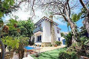 Blue Castle Guesthouse