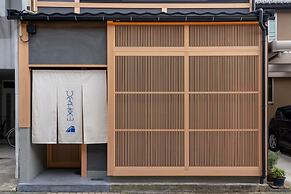 Hinaya Higashiyama