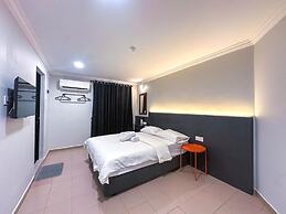 Super OYO 473 Comfort Hotel 2