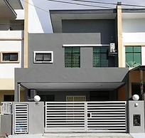 Sandakan Hill Terrace 2