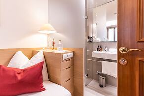 Altstadt Hotel Wolf