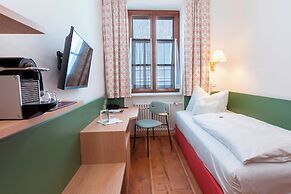 Altstadt Hotel Wolf