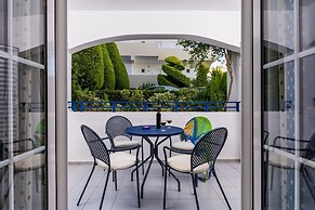 Evdokia Suites