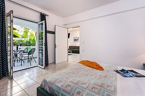 Evdokia Suites