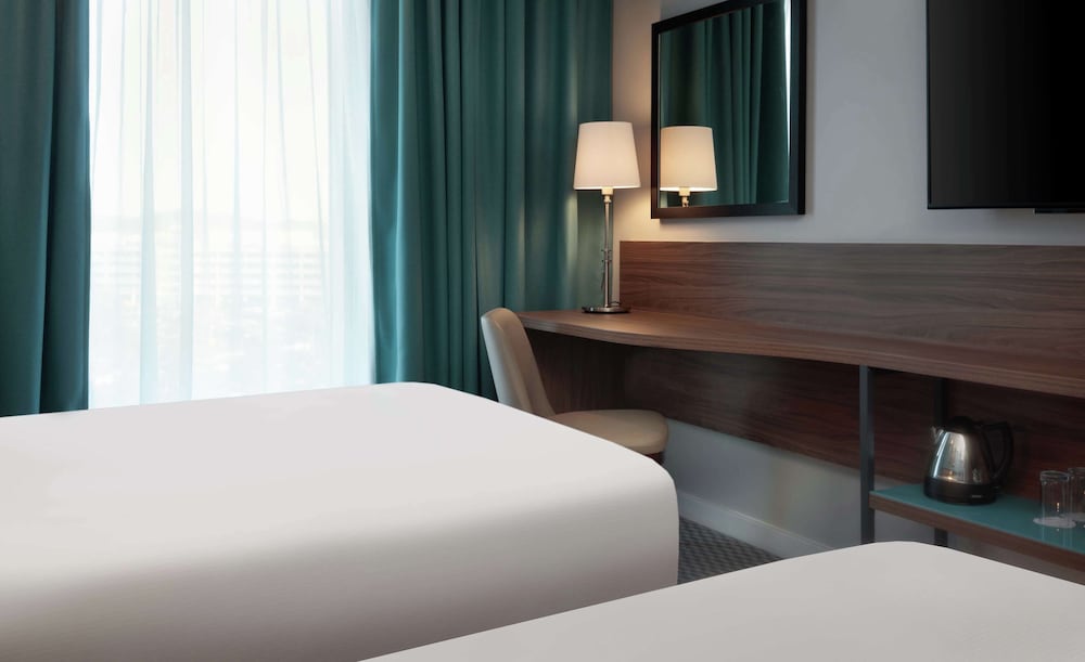 Hampton by Hilton Edinburgh Airport