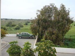 Jolie Villa