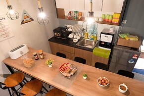 Vibrant Hostel