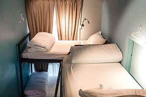 Vibrant Hostel