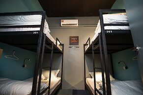 Vibrant Hostel