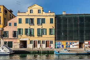 Palazzina Canal