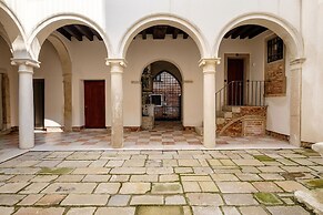 Palazzo Ca' Moro apartments