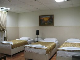 Stolichnaya Hotel