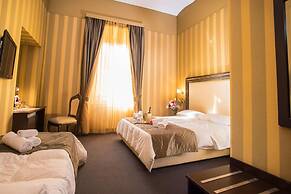 Nice Rome Holiday