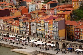 Oporto Golden View Ribeira