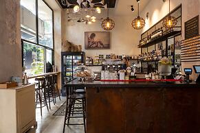 Assemblage Boutique