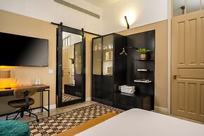 Assemblage Boutique