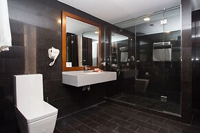 DaVinci Hotel