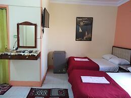 New Palace Hotel