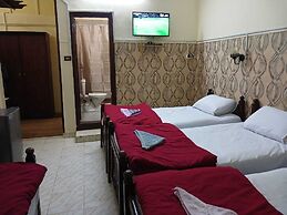 New Palace Hotel