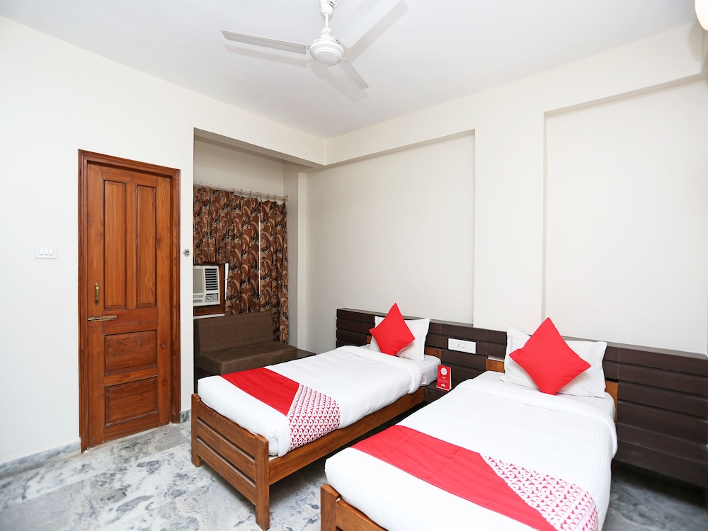 OYO 14577 Vijay Palace