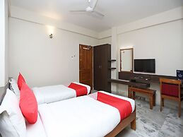 OYO 14577 Vijay Palace