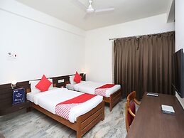 OYO 14577 Vijay Palace