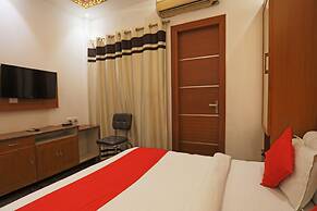 OYO 15183 JJK Home Stay