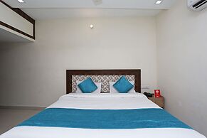 OYO 8590 Hotel Sea