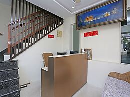 OYO 8590 Hotel Sea