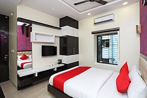 OYO 15617 Abi's Inn