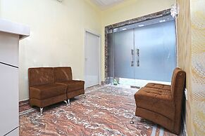 OYO 15617 Abi's Inn