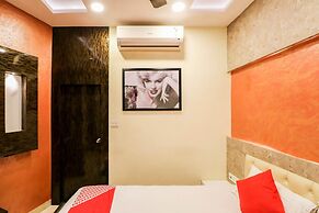 OYO 15617 Abi's Inn